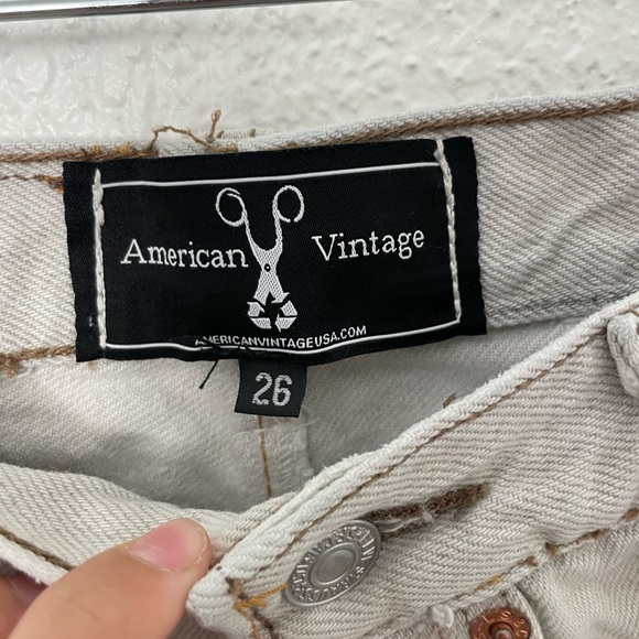 American Vintage Levi shorts 🌟 - Picture 5 of 9